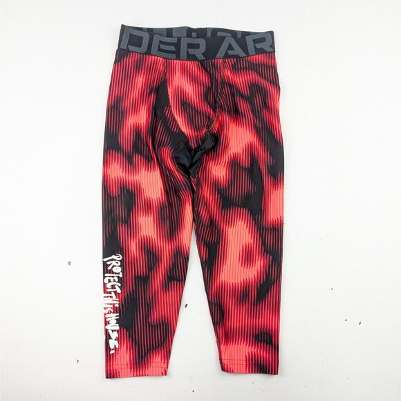 Under Armour Other - Under Armour Red/Black Splotch Capri Football Leggings - Youth Small